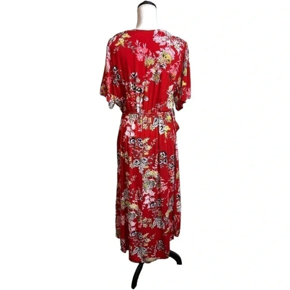 Cato plus size, red floral faux wrap, Hi-Low dress - Picture 4 of 11